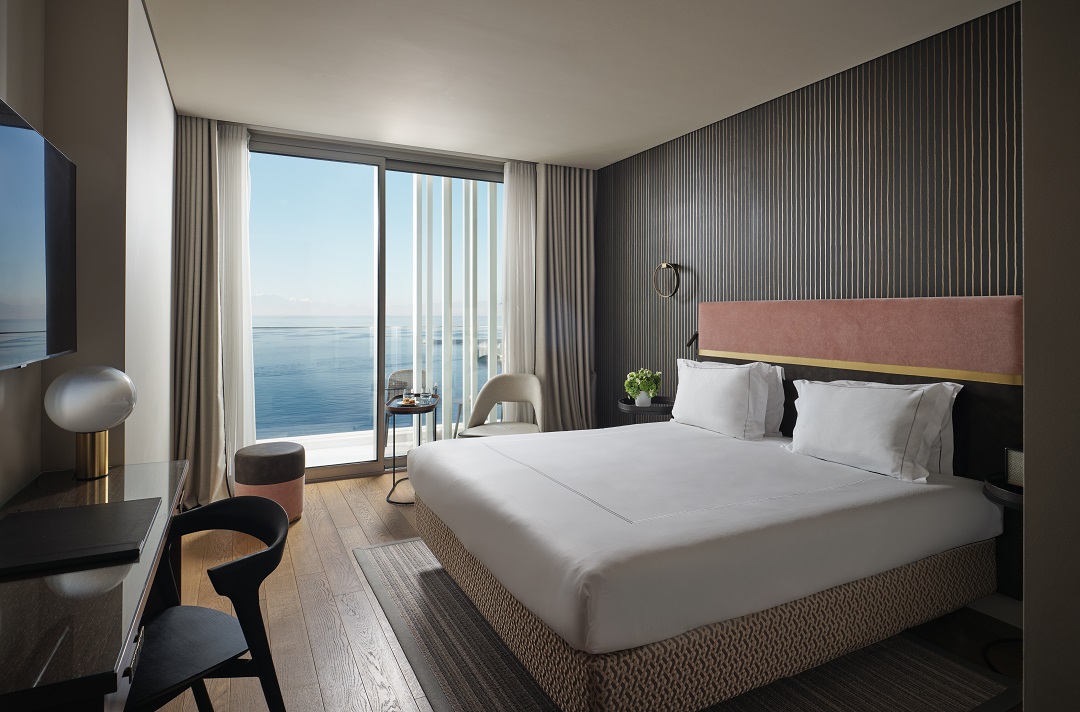 
ON Residence Deluxe Seafront Room (2)